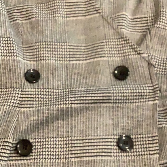 Divided Romper - Picture 5 of 5